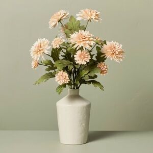 Hearth & Hand Faux Daisy Floral Arrangement